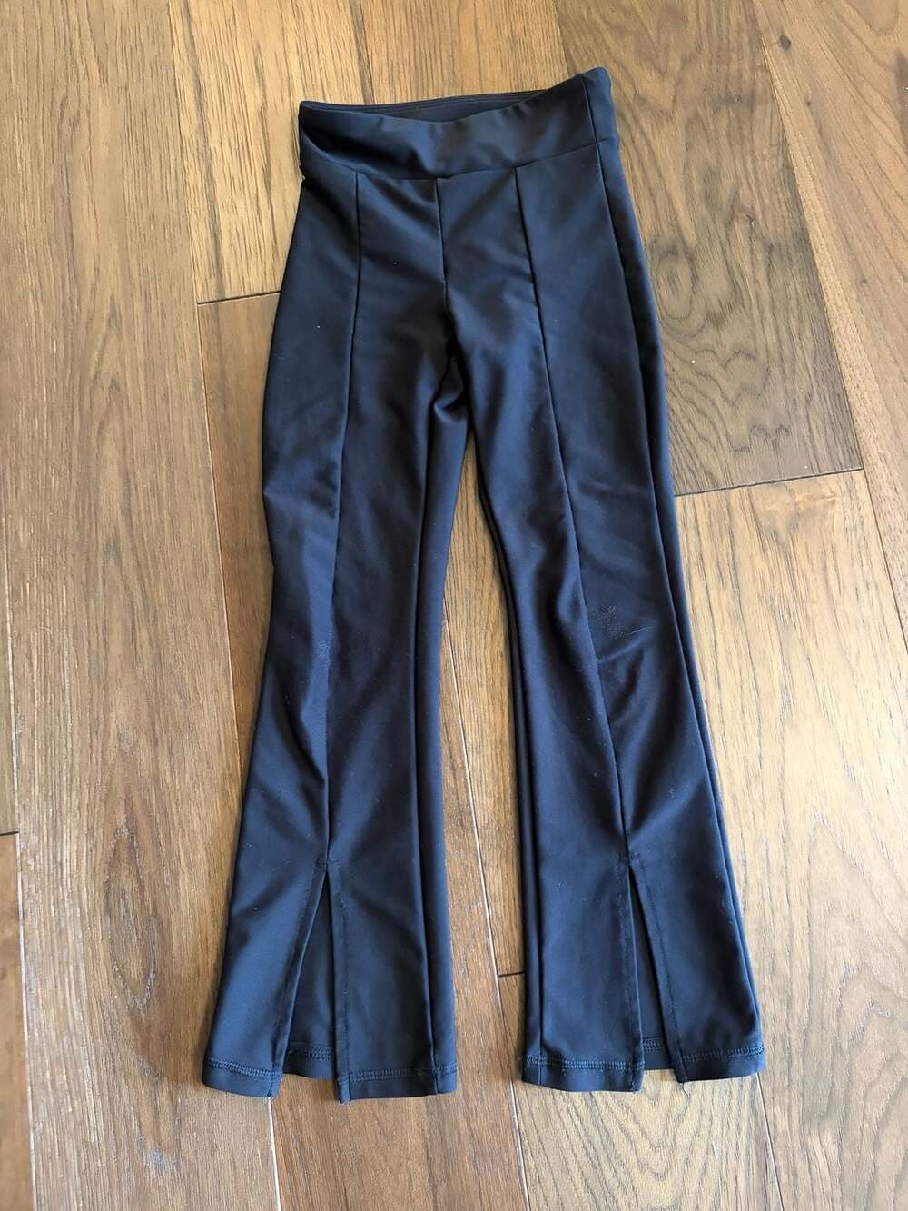 Old Navy Active Powersoft High-Rise Flare Size S (6-7) Black Pants